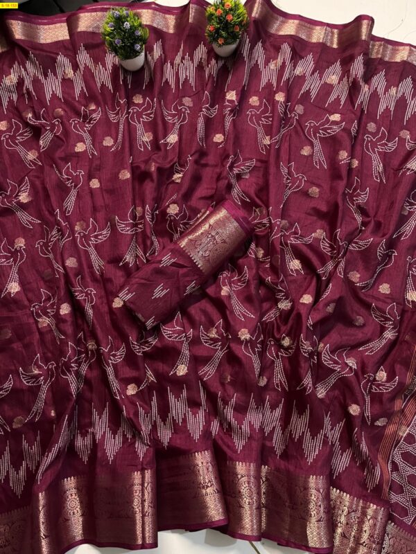 Saree - Image 2